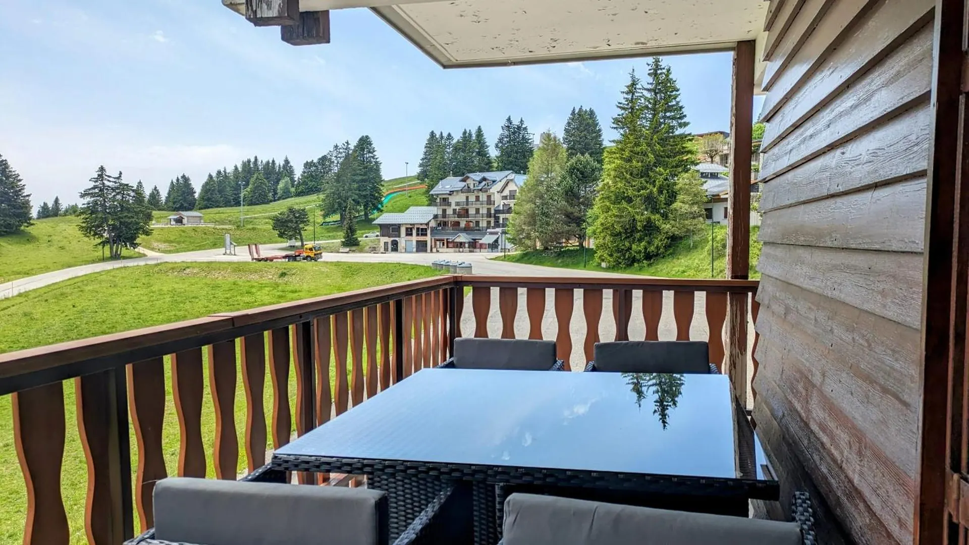 Apartment Appartement 4 Personnes Au Pied Des Pistes Les Deserts